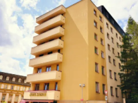 莫庫爾酒店 - 捷克賈布朗尼城 尼斯河畔亞布洛內茨酒店