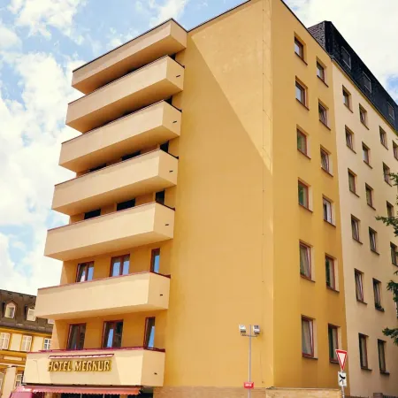 Hotel Merkur - Jablonec Nad Nisou Отели в г. Яблонец-над-Нисоу