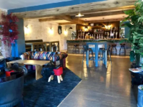 Black Horse Hotels in Baston