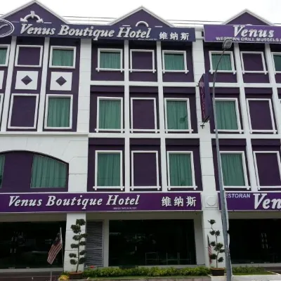 Venus Boutique Hotel Hotels near The Stadthuys