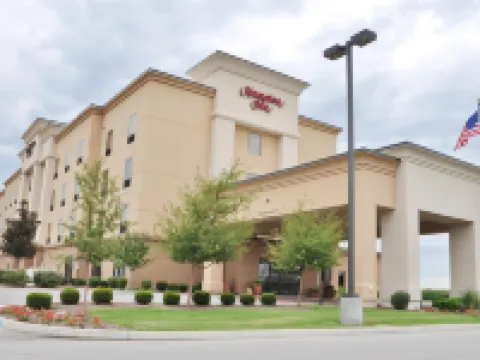 Hampton Inn Macomb Hotels in Macomb