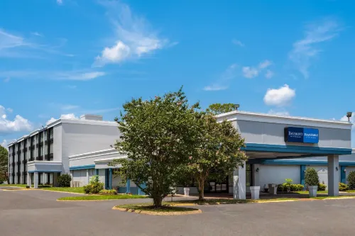 Days Hotel by Wyndham Williamsburg I-64