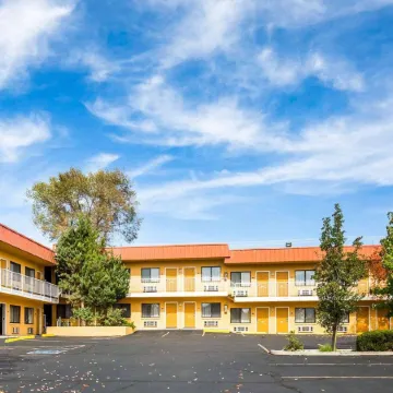 Rodeway Inn at Nevada State Capitol