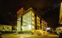 Tubtim Siam Suvarnabhumi Hotel Hotels near Huachiew Chalermprakiet University