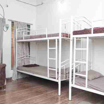 Sam's Outhouse Stay Rooms
