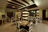 Bhasuri Inn Guruvayoor - breakfast