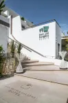 Apulia Hotel Baia dei Faraglioni Resort