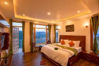 Zostel Homes Theog (Shimla) - พร้อมระเบียง