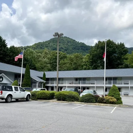 Four Seasons Inn