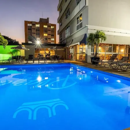 Plaza Blumenau Hotel