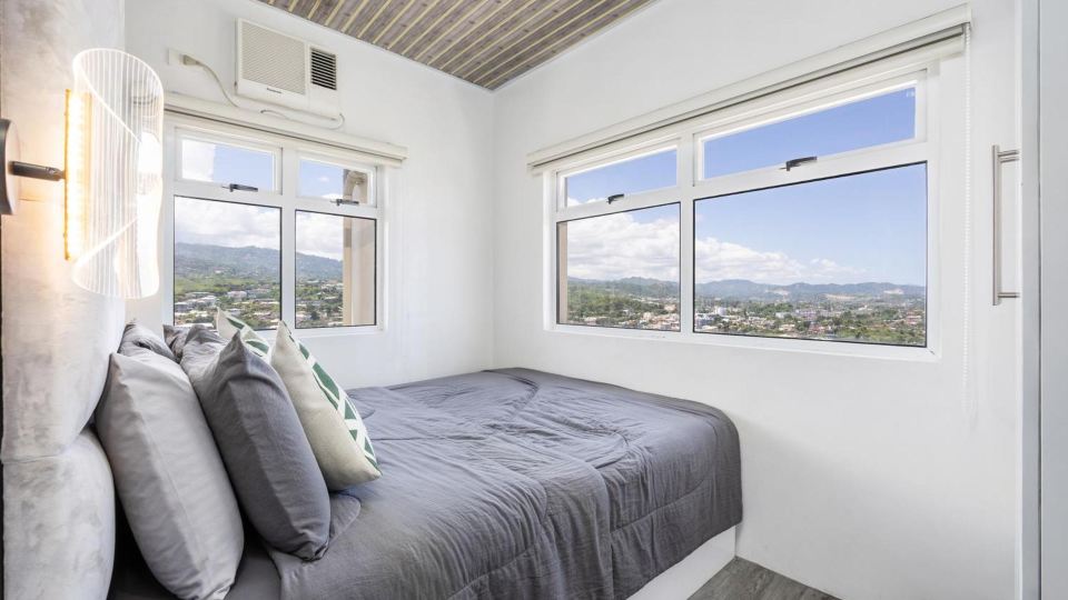 Galena by J&J |1BR near Oakridge, w/ Wi-Fi & Pool