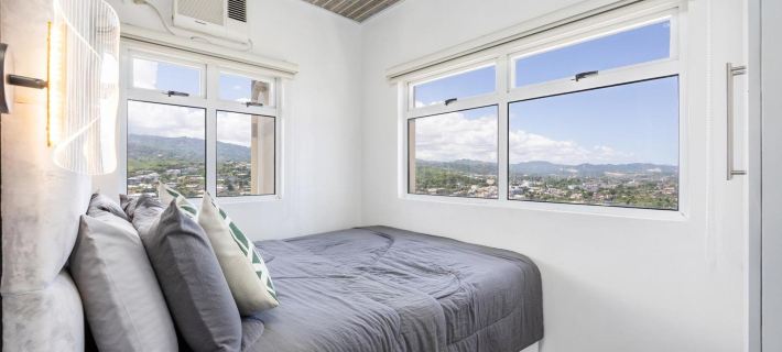 Galena by J&J |1BR near Oakridge, w/ Wi-Fi & Pool Hotele w: Cebu