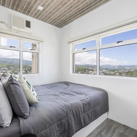 Galena by J&J |1BR near Oakridge, w/ Wi-Fi & Pool