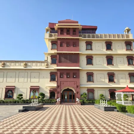 Pink Mahal Hotel And Resort