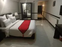 Shangrilla Hotel & Resort-Changlagali - bar