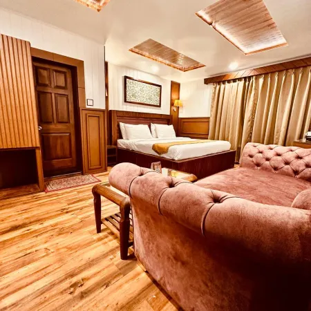 Walisons Hotel Отели в г. Шринагар