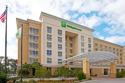 Holiday Inn & Suites Orange Park - Wells RD. فنادق في Orange Park