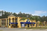 Days Inn by Wyndham Brunswick/St. Simons Area Hotels in Dock Junction