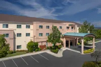 Courtyard Chico Hotels near Calvary Chapel Chico
