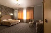 Oazis Hotels in der Nähe von Flughafen Mineralnye Vody