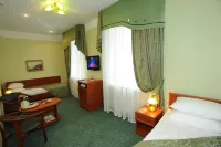 Stary Dvor Hotel