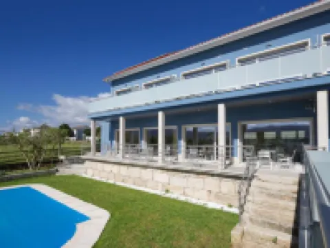 レフージョ ダ ガルサ シャベシュのホテル