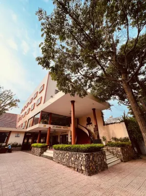DAM San Hotel