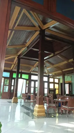 Villa Tenera Отели рядом с достопримечательностью «Keraton Ngayogyakarta Hadiningrat»