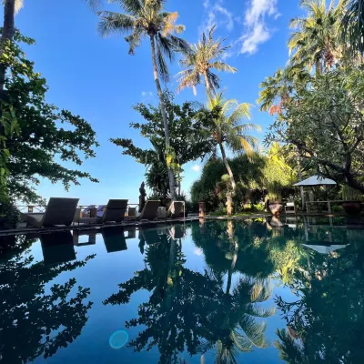 Villa Boreh Retreat Center Hotel berhampiran Pantai Bembeng