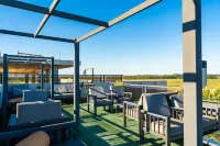 Ramada Suites by Wyndham Asuncion Aeropuerto