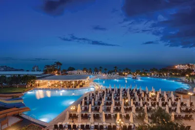 Acapulco Resort Convention Spa Hotels in 