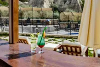 MDC Cave Hotel - bar