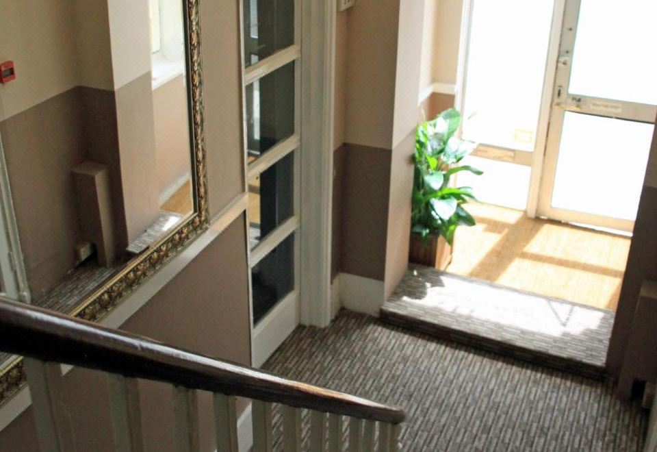 더 그레이프바인 호텔 내부 공용 공간 또는 객실 일부