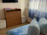阿拉旅館 鄰近浴場樓的酒店