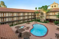 Embassy Suites by Hilton Lompoc Central Coast - Pools