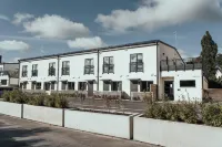 Magnolia House Norrviken Hotels near Pingstkyrkan