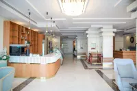 Areen Hotel Al Basateen