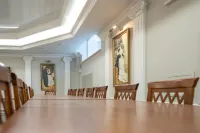 Gloria Mini-Hotel Hotels in Chelyabinsk