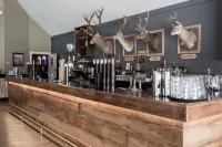 The Harvest Hotel Hotels in Cromwell