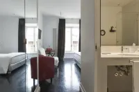 Xenia Guest House - Bed & Breakfasts