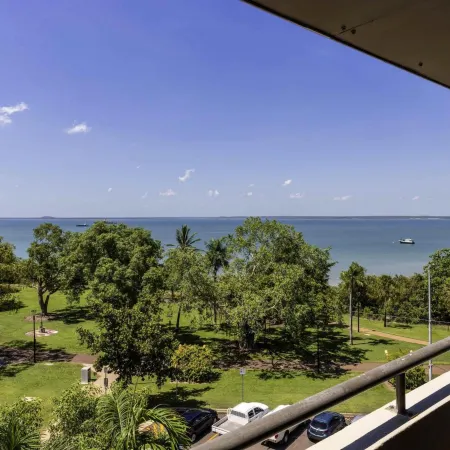 Novotel Darwin CBD