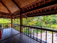 Trang An Lighthouse Homestay - parking