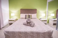 Spinifex Motel and Serviced Apartments - balcone
