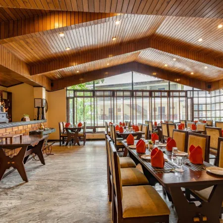 Summit Norling Resort & Spa Отели рядом с достопримечательностью «Храм Хануман-Ток»