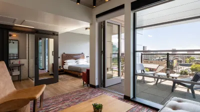Moxy Minneapolis Downtown Các khách sạn ở Minneapolis