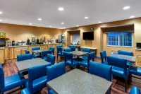 Microtel Inn & Suites by Wyndham Raton Hôtels à : Raton
