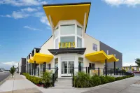 The Vibes Hotel, Trademark Collection by Wyndham