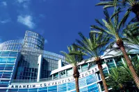 Courtyard by Marriott Anaheim Theme Park Entrance - spa