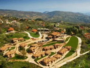 Pliadon Gi Mountain Resort & Spa