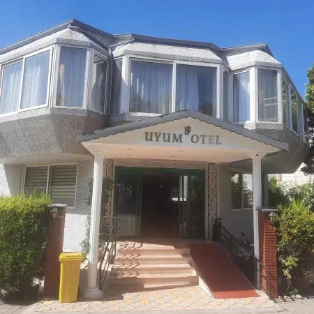 Uyum Hotel